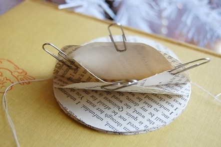 Елочные игрушки из бумаги на Новый год Елочные игрушки из бумаги на Новый год