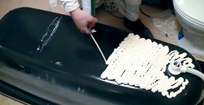 Как запенить металлическую ванну (Шумоизоляция стальной ванны) Как запенить металлическую ванну (Шумоизоляция стальной ванны)