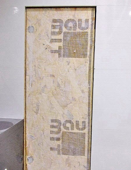 Как сделать ревизионный люк «невидимку» (дверку) под плитку в ванной комнате или туалете своими руками Как сделать ревизионный люк «невидимку» (дверку) под плитку в ванной комнате или туалете своими руками