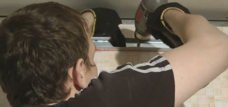 Отделка ванной комнаты пластиковыми панелями своими руками Отделка ванной комнаты пластиковыми панелями своими руками