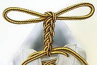 Как завязывать шнурки необычно Как завязывать шнурки необычно