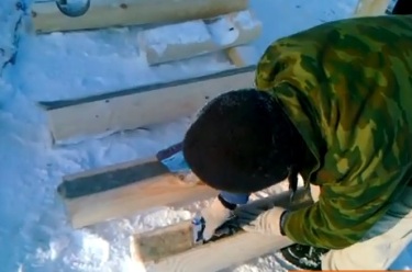 Межвенцовый утеплитель для дома из бруса и бревен Межвенцовый утеплитель для дома из бруса и бревен