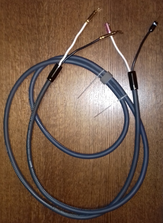 Разделка аудиокабеля SAEC SPC -1000 (установка сплиттеров, Y- коннекторов, banana - коннекторов)