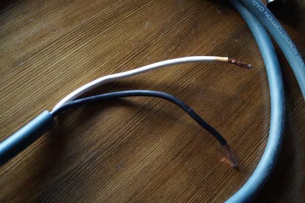 Разделка аудиокабеля SAEC SPC -1000 (установка сплиттеров, Y- коннекторов, banana - коннекторов)